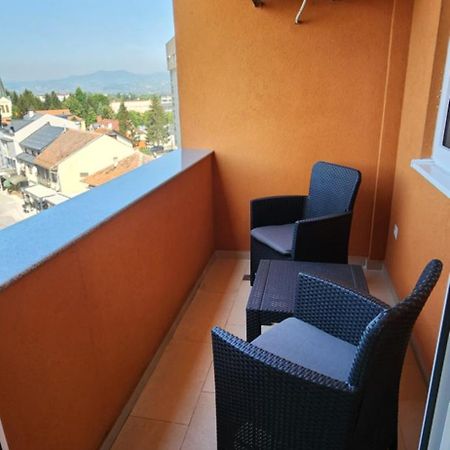 סראייבו Brand New Two Bedroom And One Living Room Apartment In A Great Location! מראה חיצוני תמונה